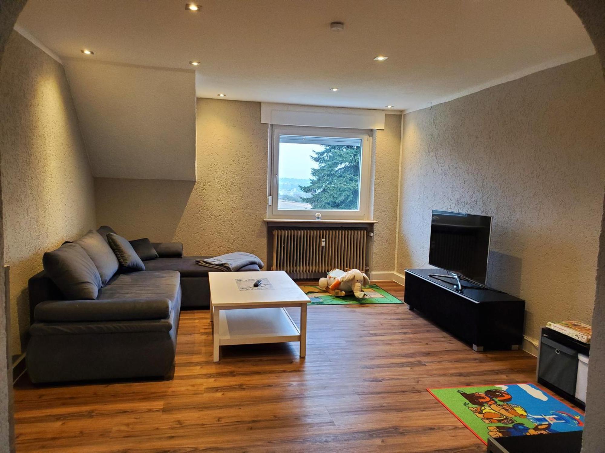 100 Qm Dg Wohnung 《Kehr Wieder》Bexbach Saarland Exterior foto